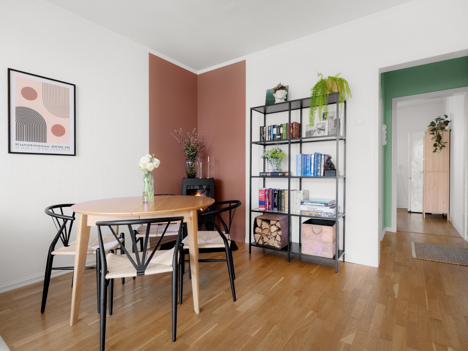 Stue | Spisebord. Galleribilde