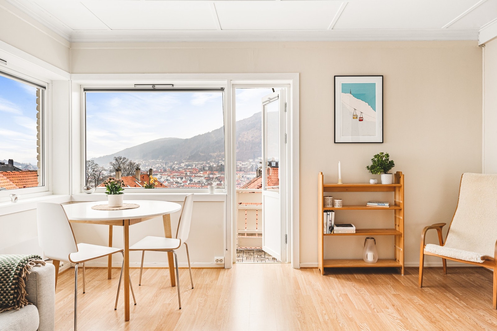 EIE eiendomsmegling har gleden av å presentere Vognstølen 16A v/ Emilie Ødemark! Galleribilde