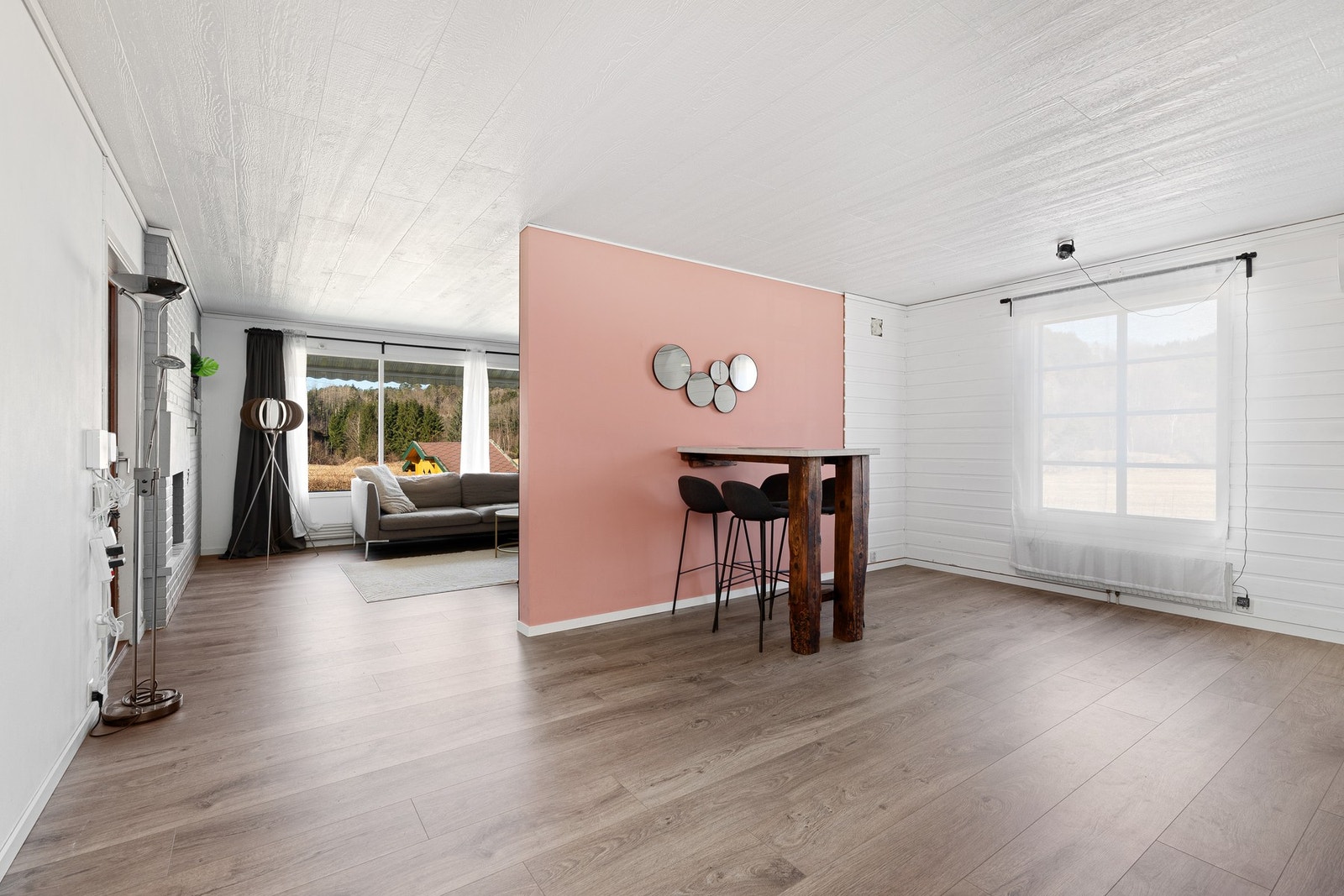 God plass til et langbord i stuen om ønskelig. Galleribilde