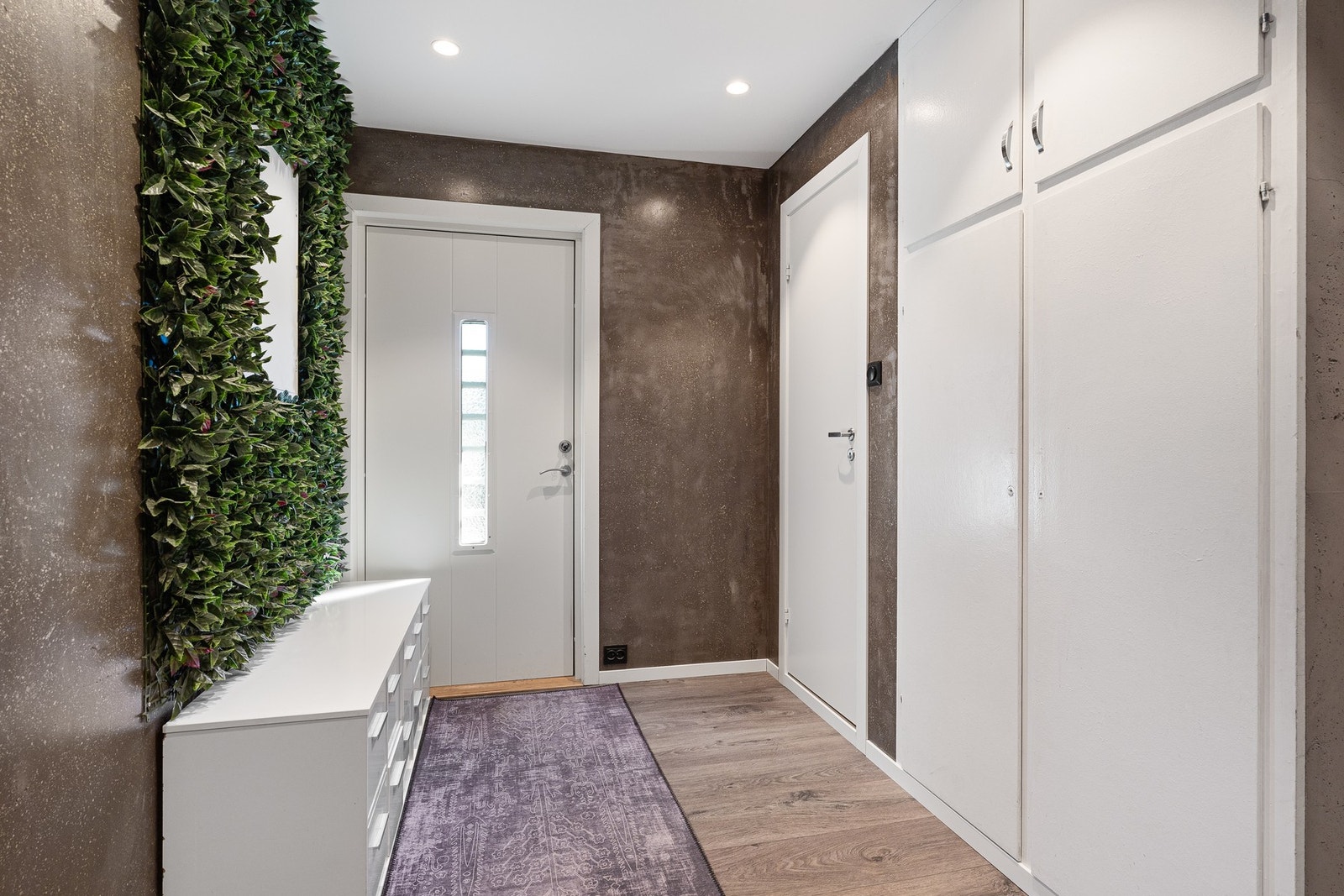 Fin og innbydende gang med mikrosement Galleribilde