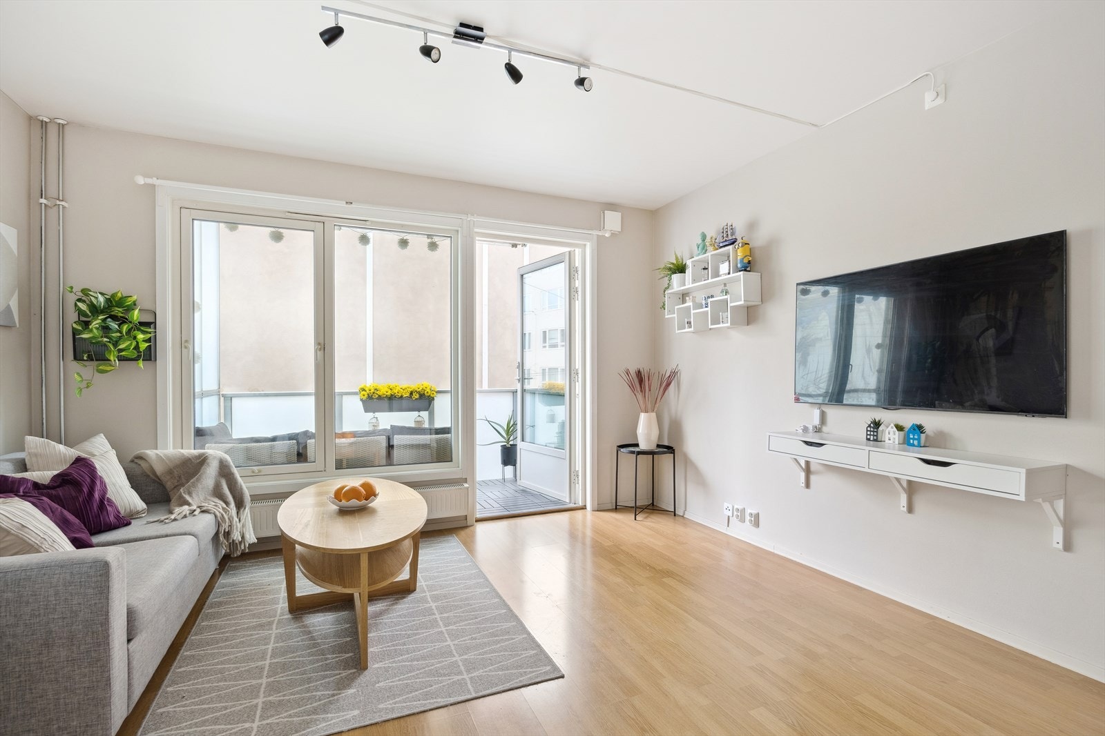 Varmtvann, fyring og bredbånd inkludert i månedlige felleskostnader Galleribilde