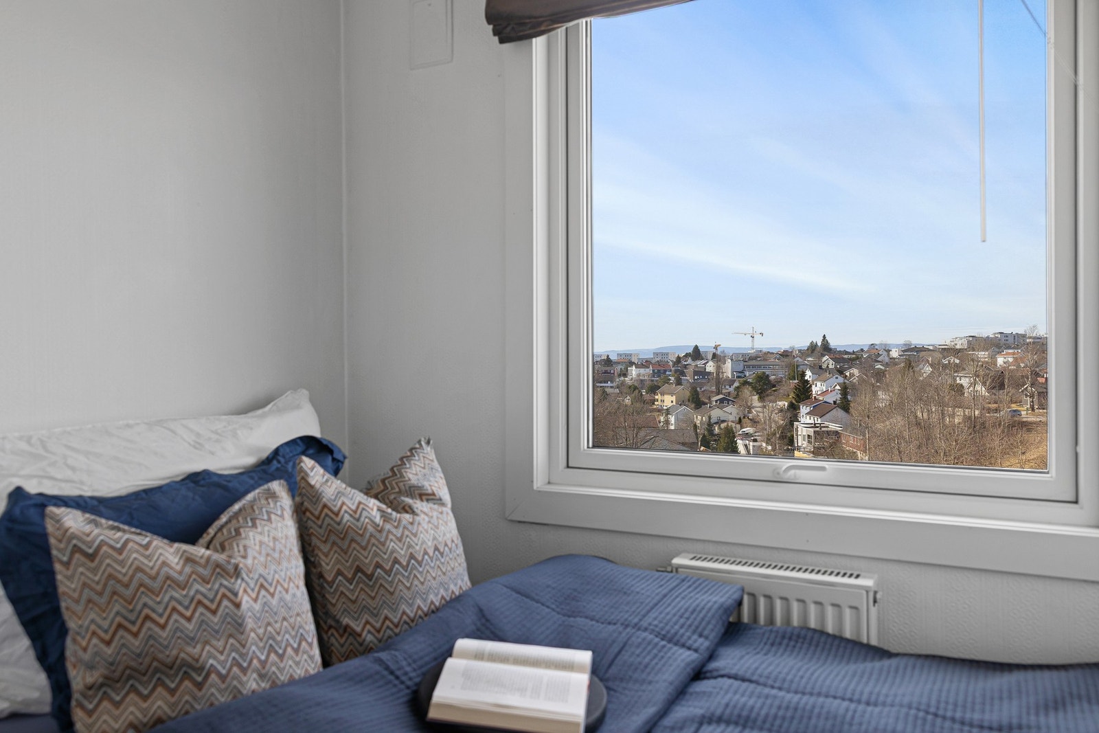 Hyggelig utsyn fra soverommet. Galleribilde