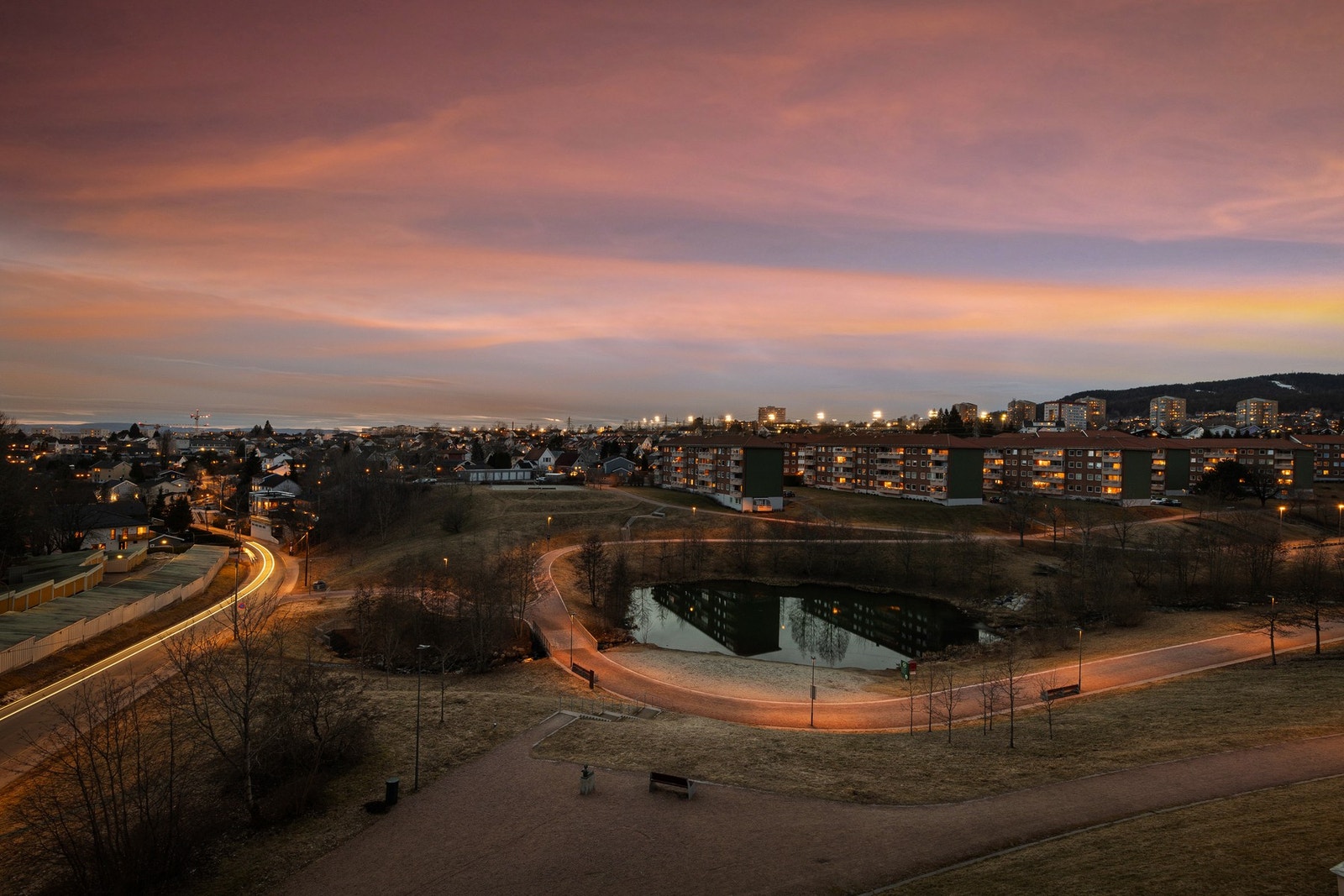 Her får du områdets beste beliggenhet, med nydelig utsikt over Bjerkedalen park! Galleribilde