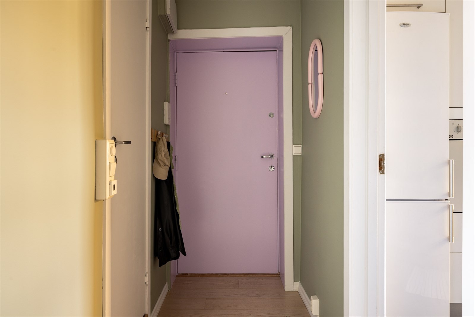 Innbydende entré som gir et godt førsteinntrykk. Galleribilde