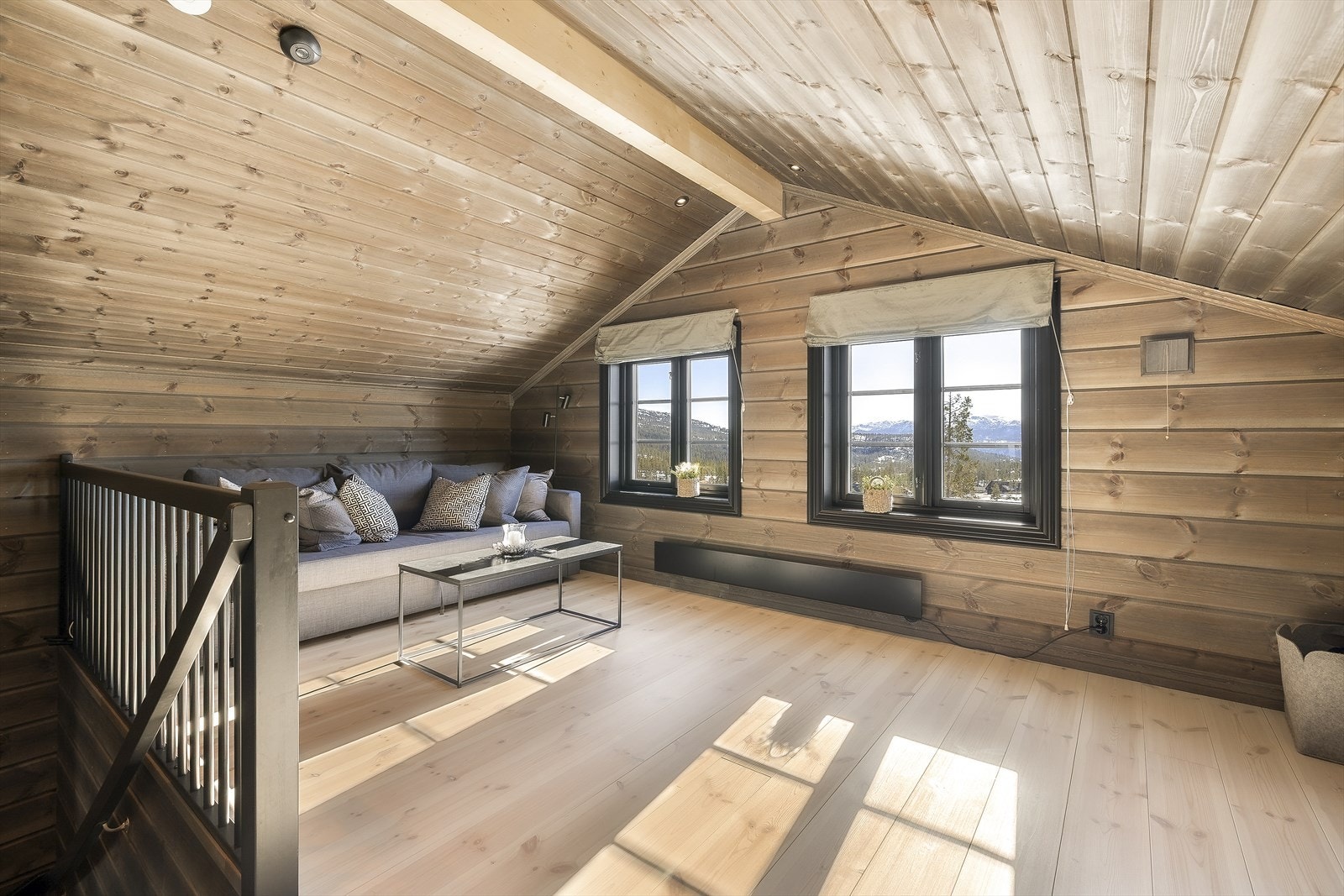 Oppstue med nydelig utsikt Galleribilde