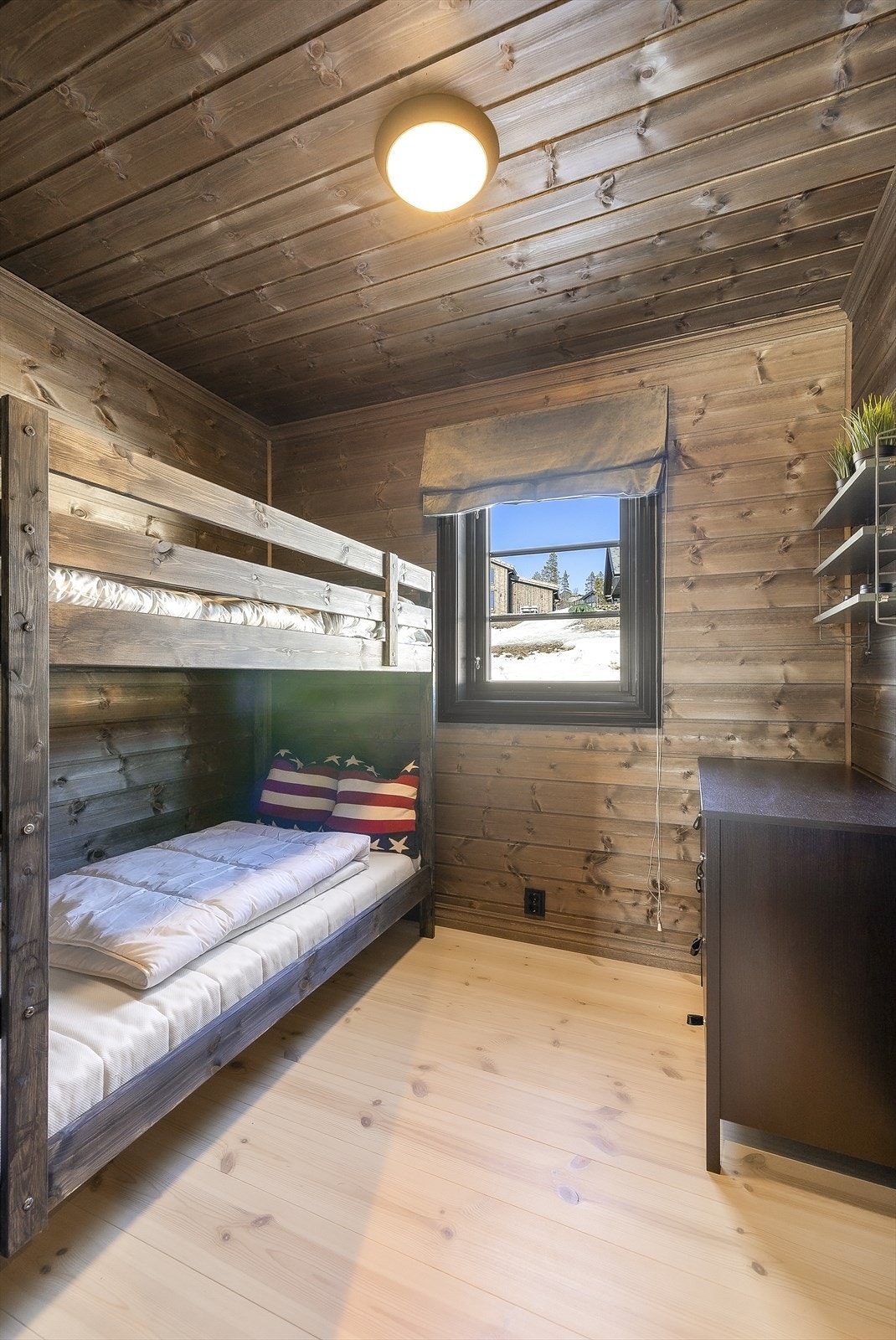 Soverom 2 har familiekøye Galleribilde