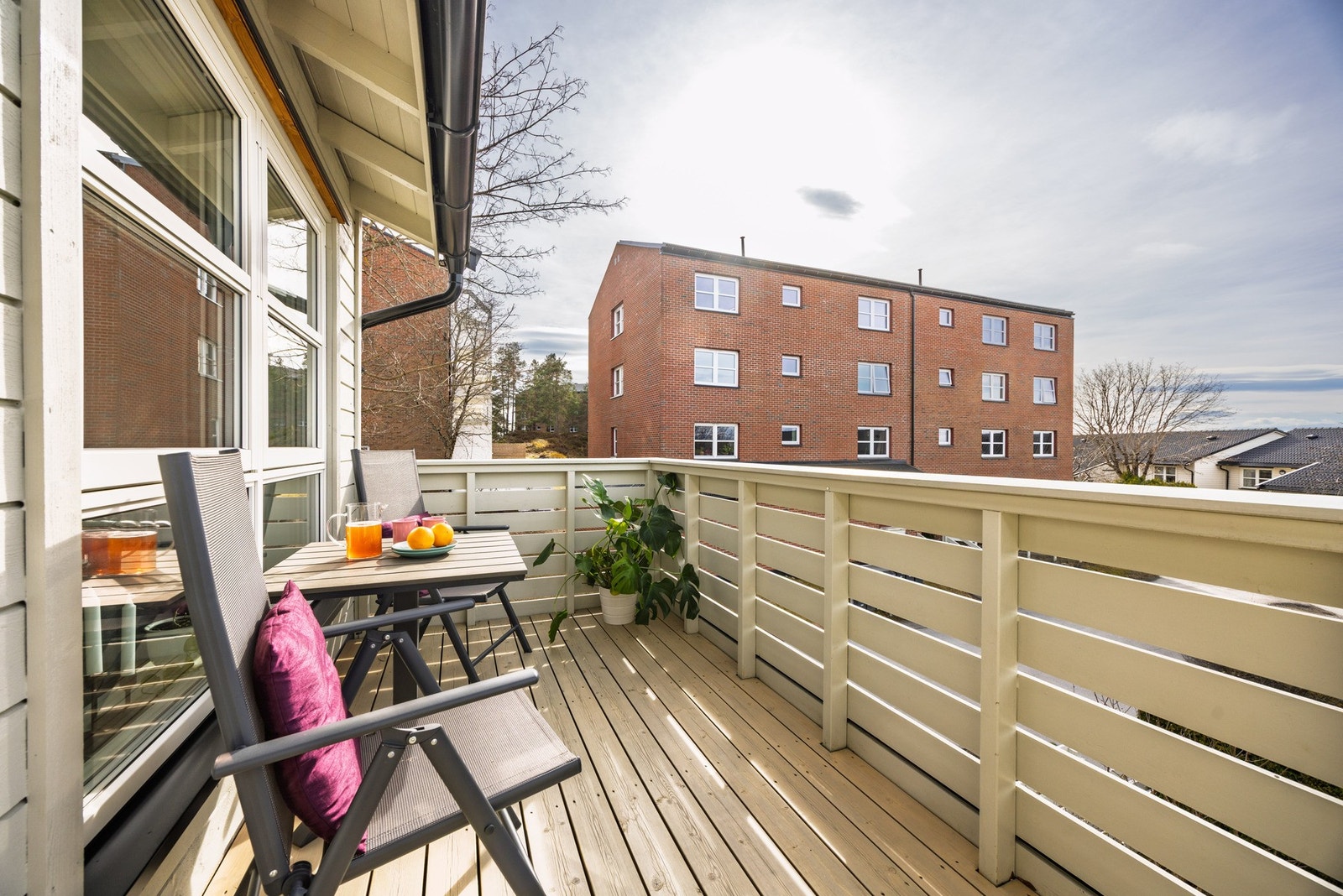 Boligen har usjenert beliggenhet og er uten innsyn. Galleribilde