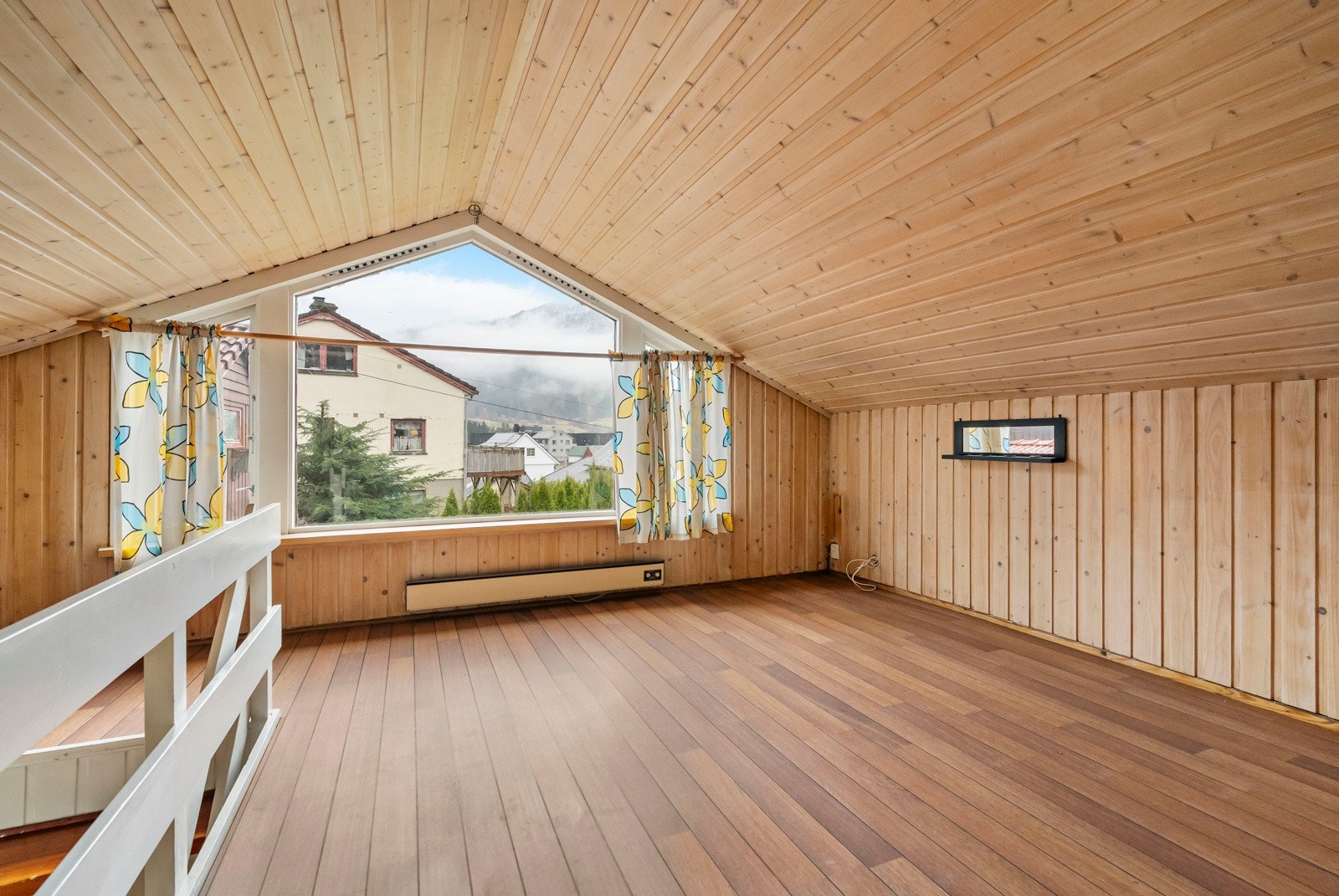 Hems over stua Galleribilde