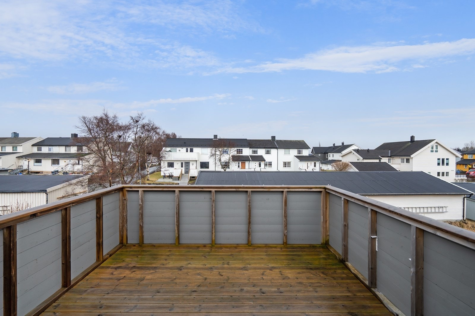 Sørvendt terrasse Galleribilde