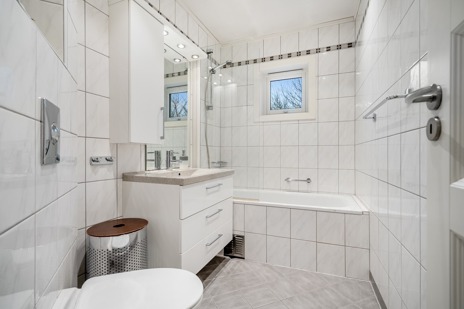 Pent flislagt bad oppført i 2008. Galleribilde