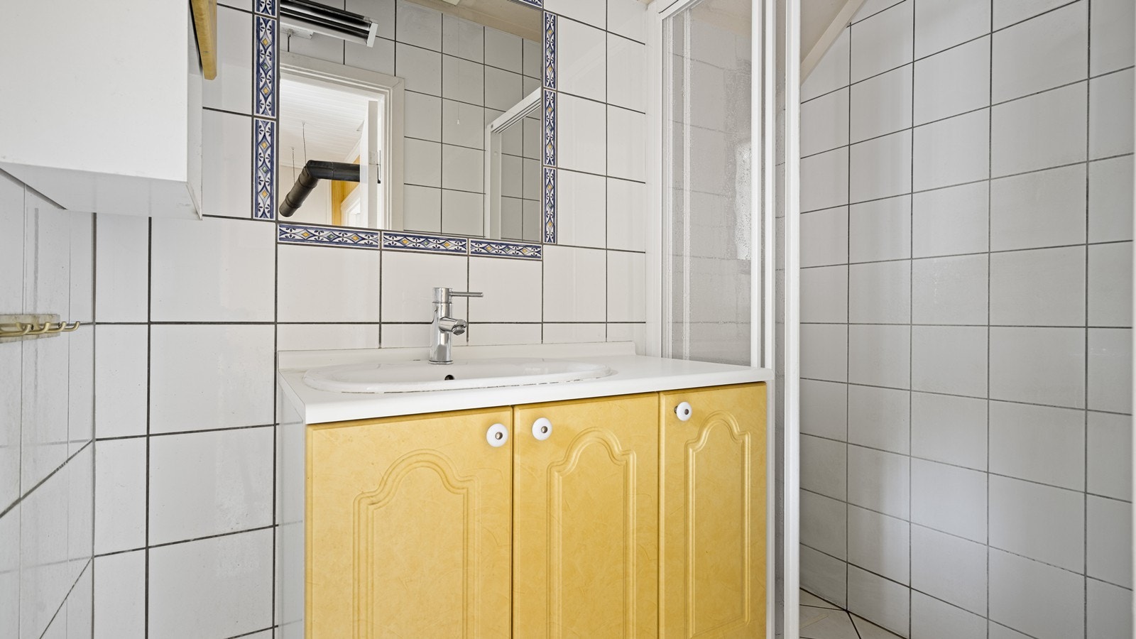 Bad - Loftetasje Galleribilde