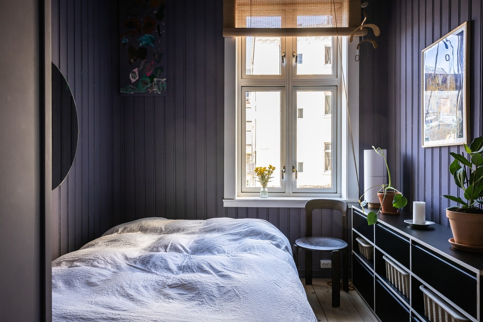 Her er det plass til dobbeltseng med tilhørende møblement Galleribilde