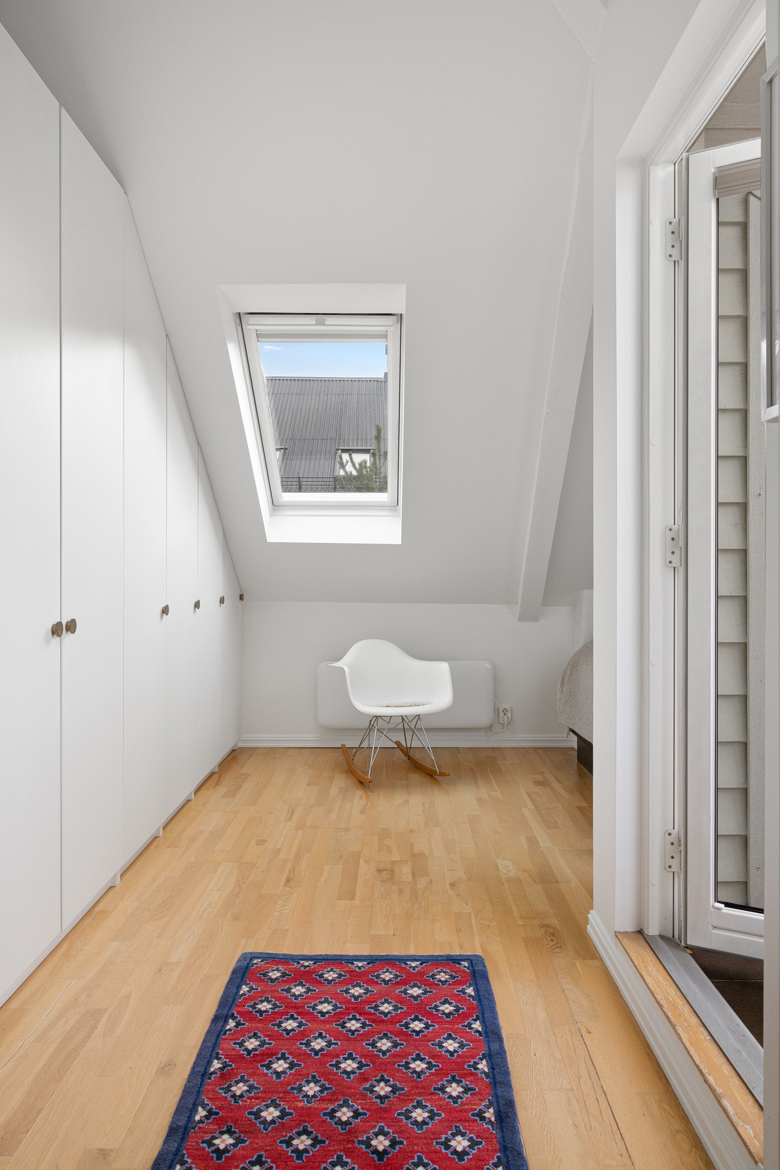 Lunt og lekkert soverom Galleribilde