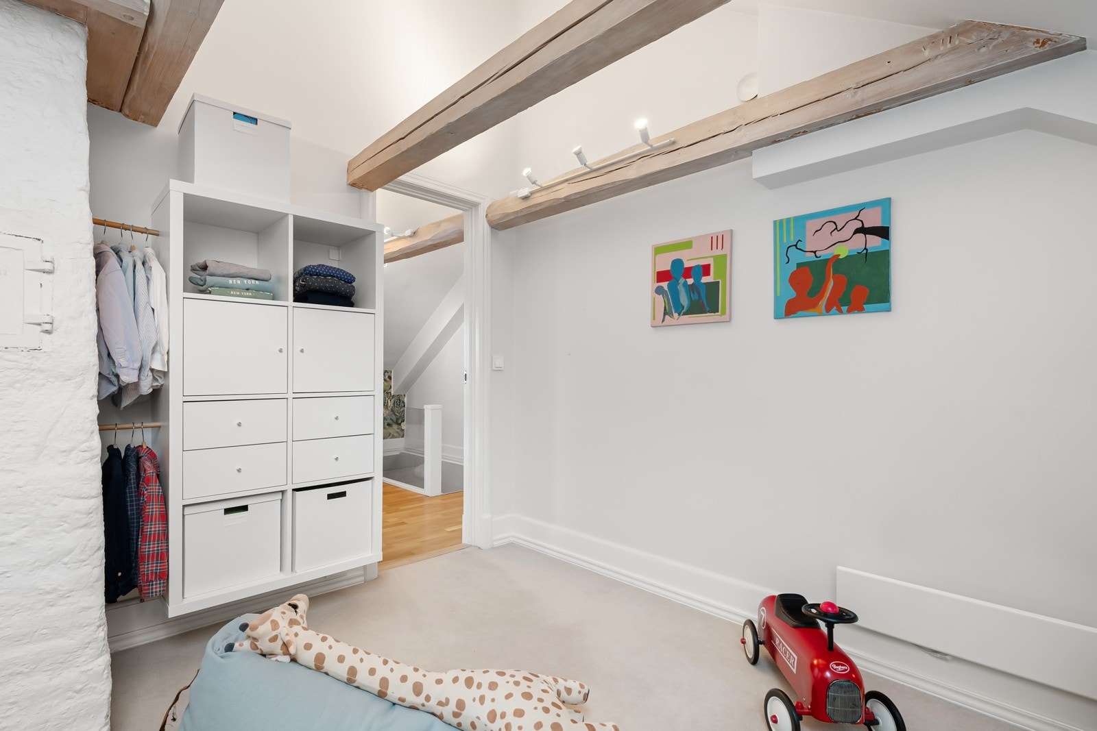 En fleksibel etasje med rom for familien. Galleribilde