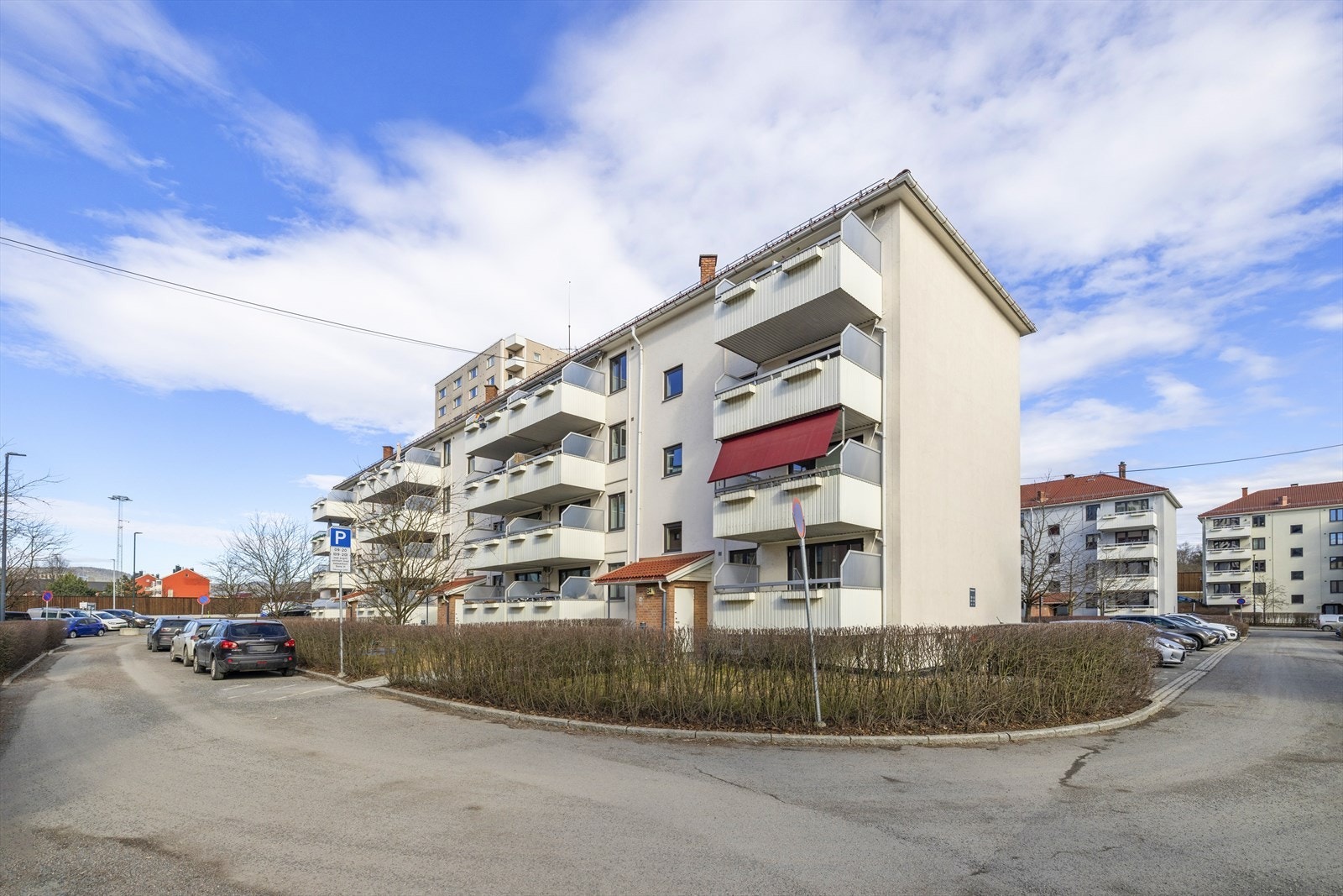 Topp- og endeleilighet med gjennomgående planløsning. Galleribilde