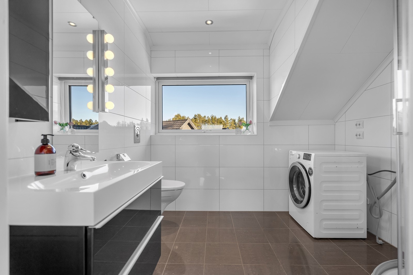 Bad/vaskerom hybel Galleribilde