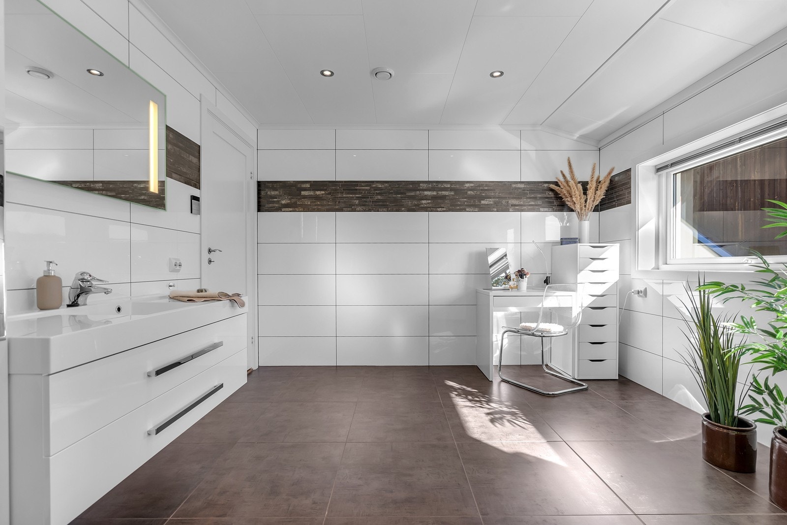 Bad i andre etasje Galleribilde