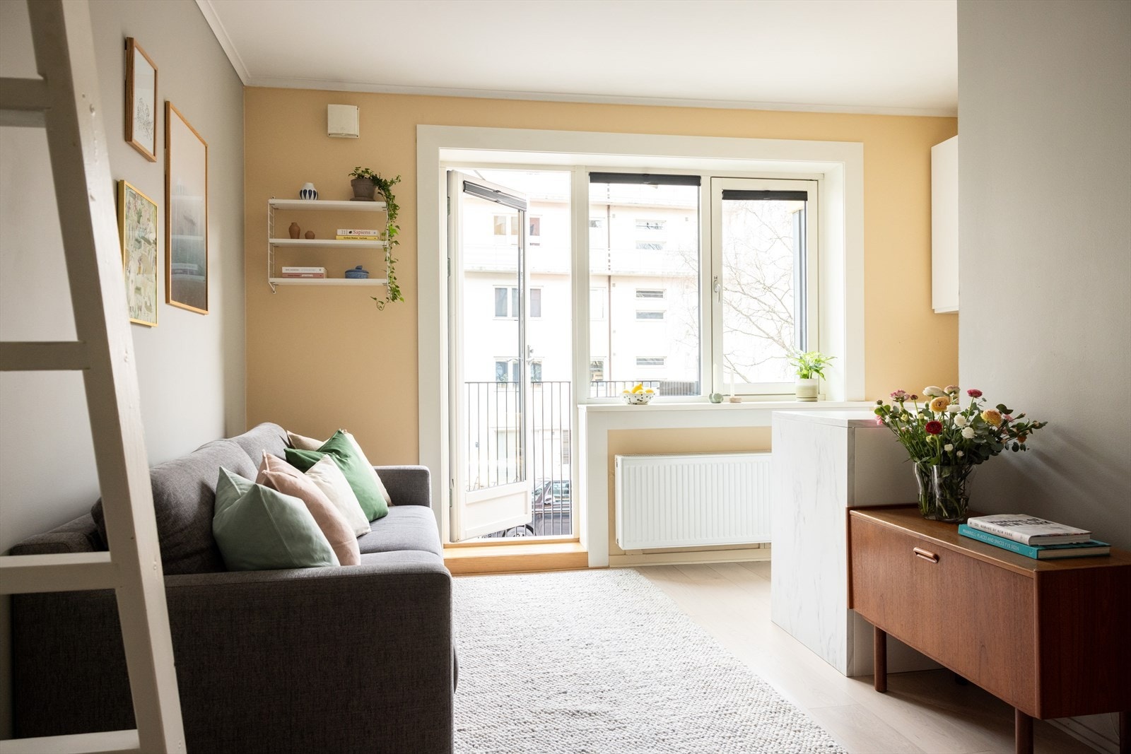 Velkommen til Bentsebrugata 29A! Attraktiv og innbydende studioleilighet i byggets 1. etasje, sentralt beliggende på Sagene/Bjølsen. Galleribilde