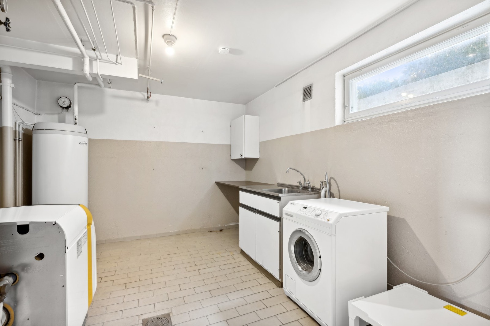 Vaskerom i underetasjen. Galleribilde