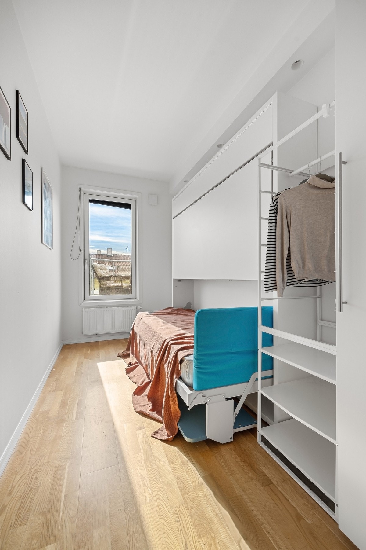 Denne geniale løsningen for enkel ominnredning fra kontor til soverom kan medfølge etter nærmere avtale. Galleribilde