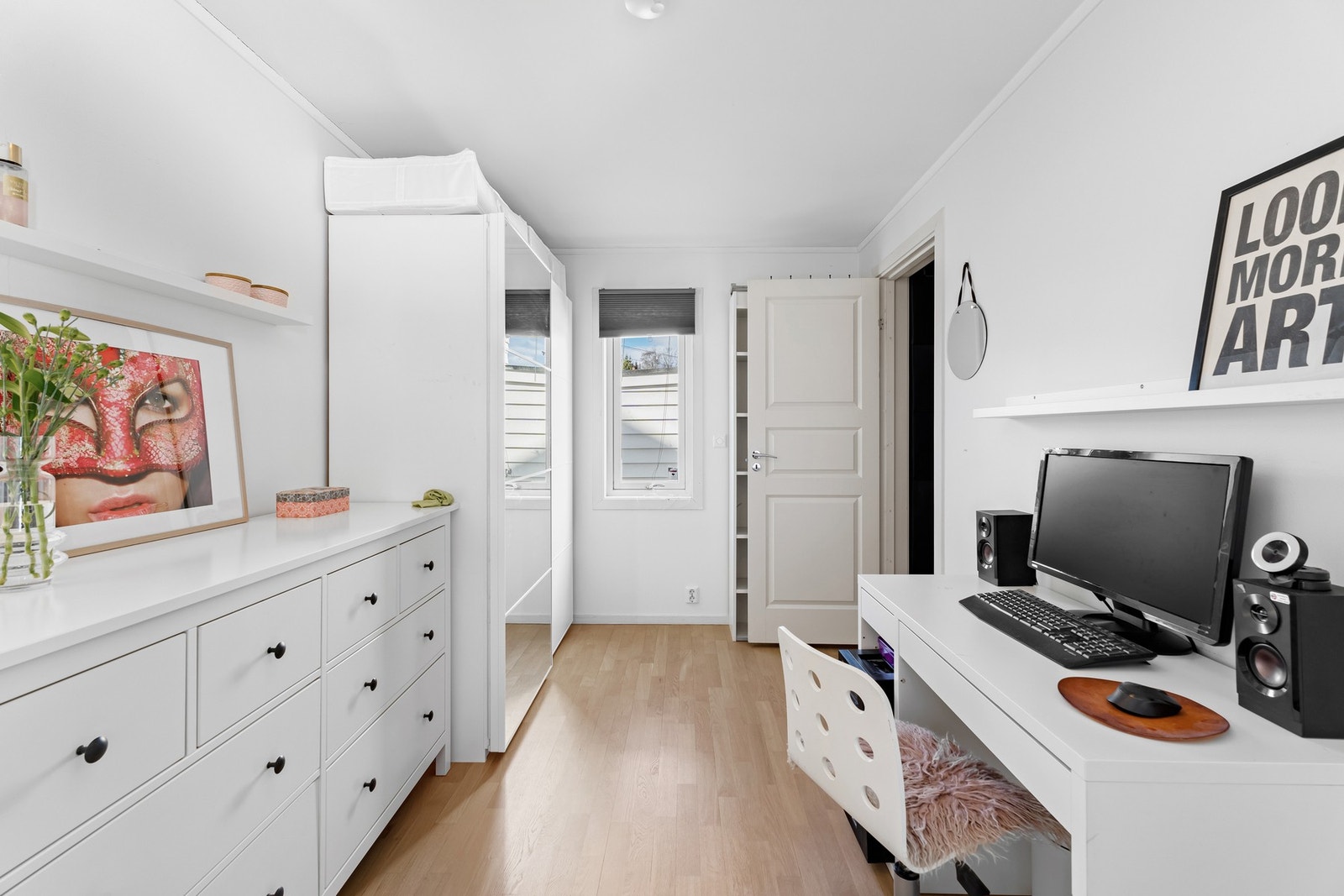 Innerste soverom i 1. etg (ikke godkjent som varig opphold) Galleribilde