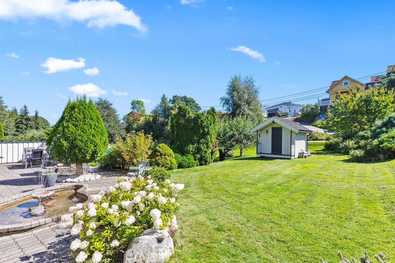 Her ligger alt til rette for å nyte lange, herlige sommerdager med familien. Galleribilde