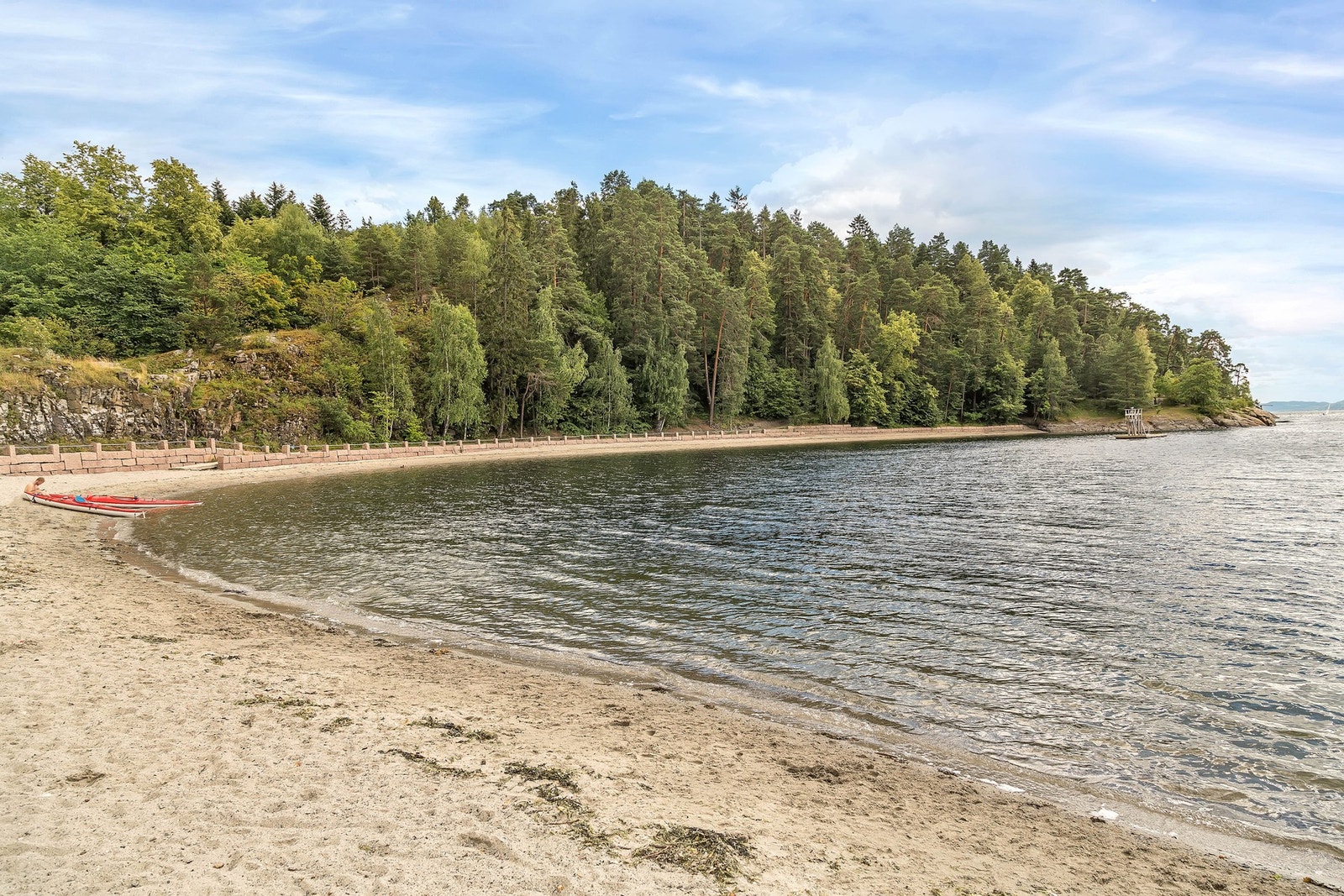 Hva er vel bedre enn en dukkert ved idylliske Bygdøy Sjøbad? Hit sykler du på 10-15 minutter Galleribilde