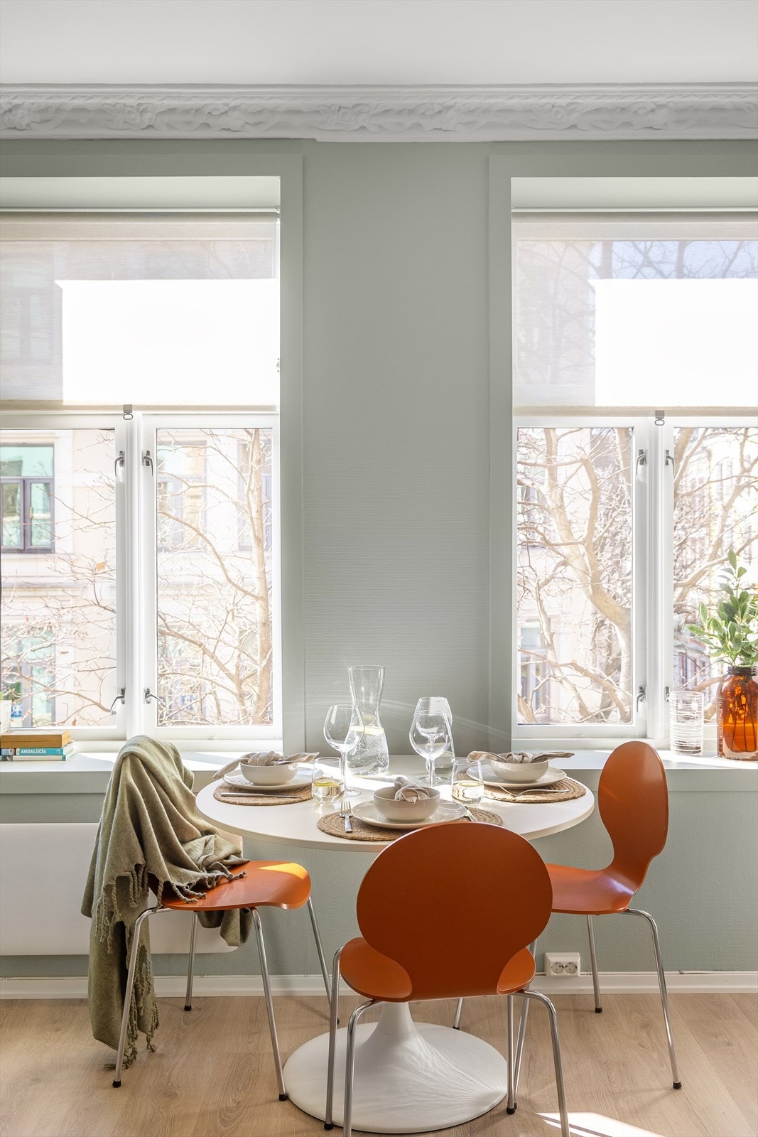 - Plass til en koselig spisesone ved kjøkkenet - Galleribilde