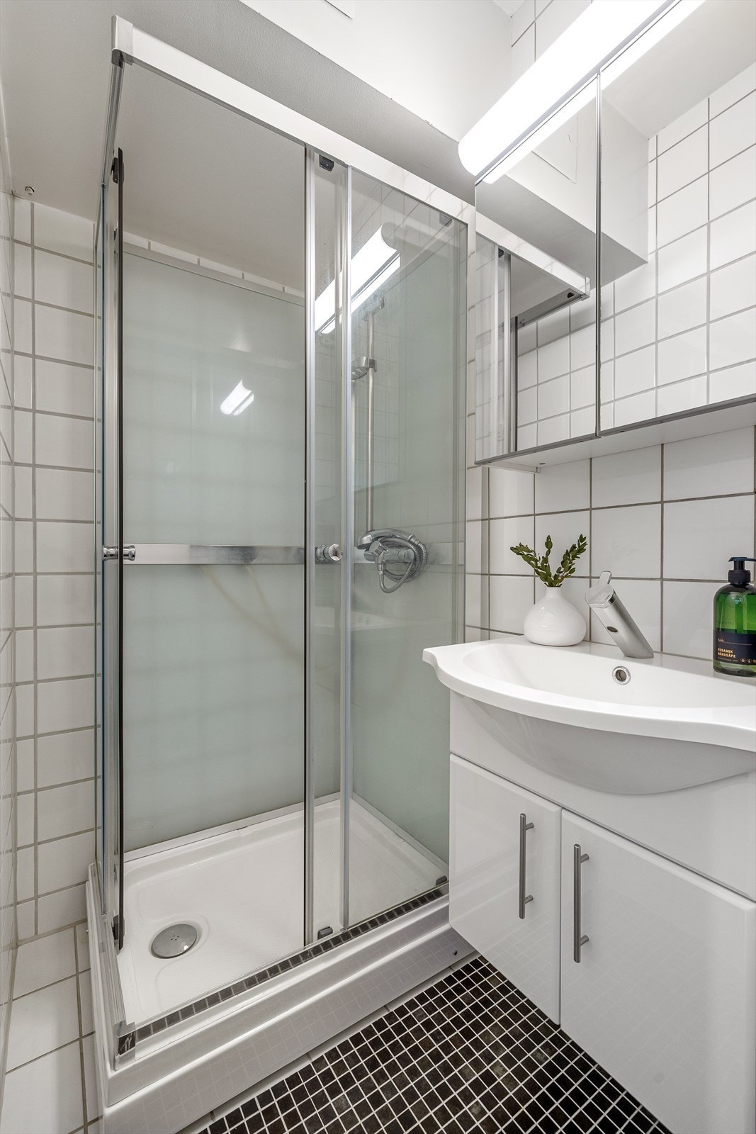 - Flislagt baderom - Galleribilde