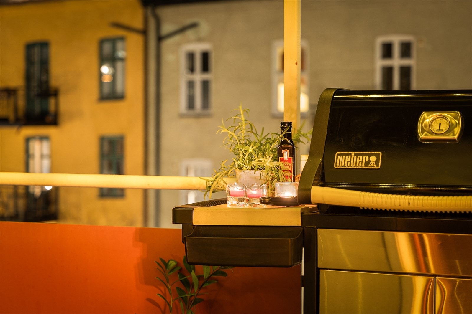 Borettslaget tillater grilling med elektrisk grill eller gassgrill. Galleribilde