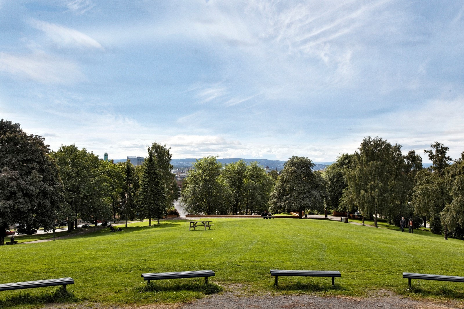 I nærheten har du populære Torshovparken og Torshovdalen, begge med sitt egne flotte preg. Galleribilde