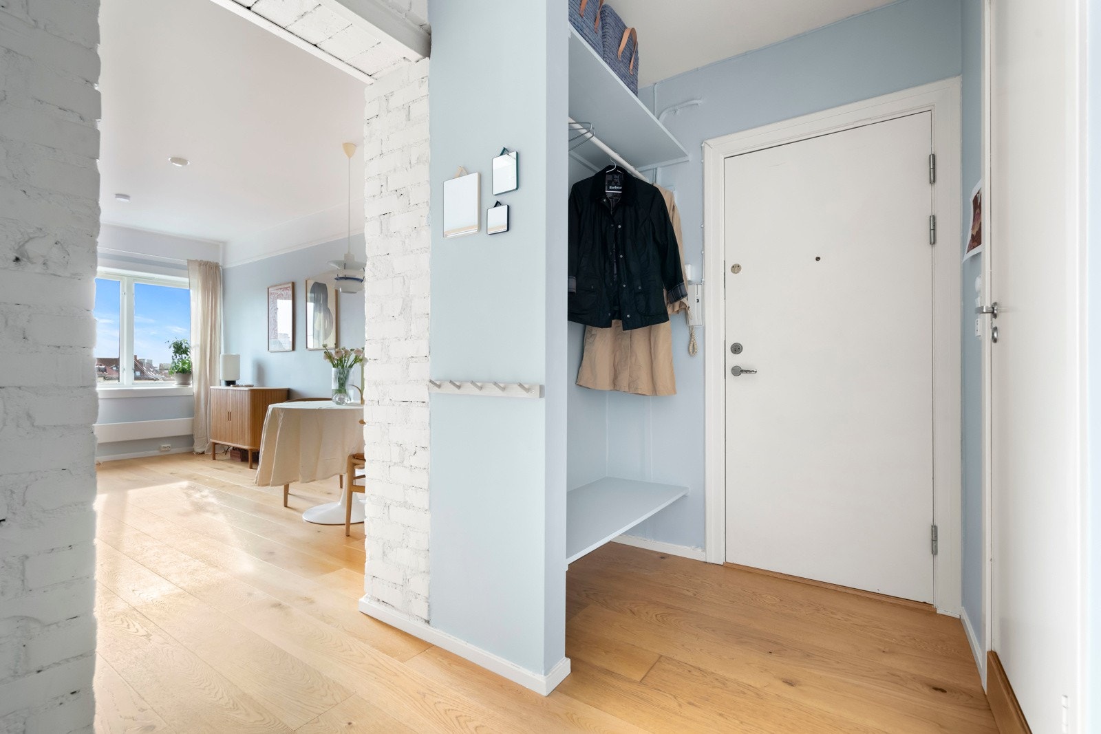 Ytterligere lagring i en kjellerbod på ca. 4,6 m². Galleribilde