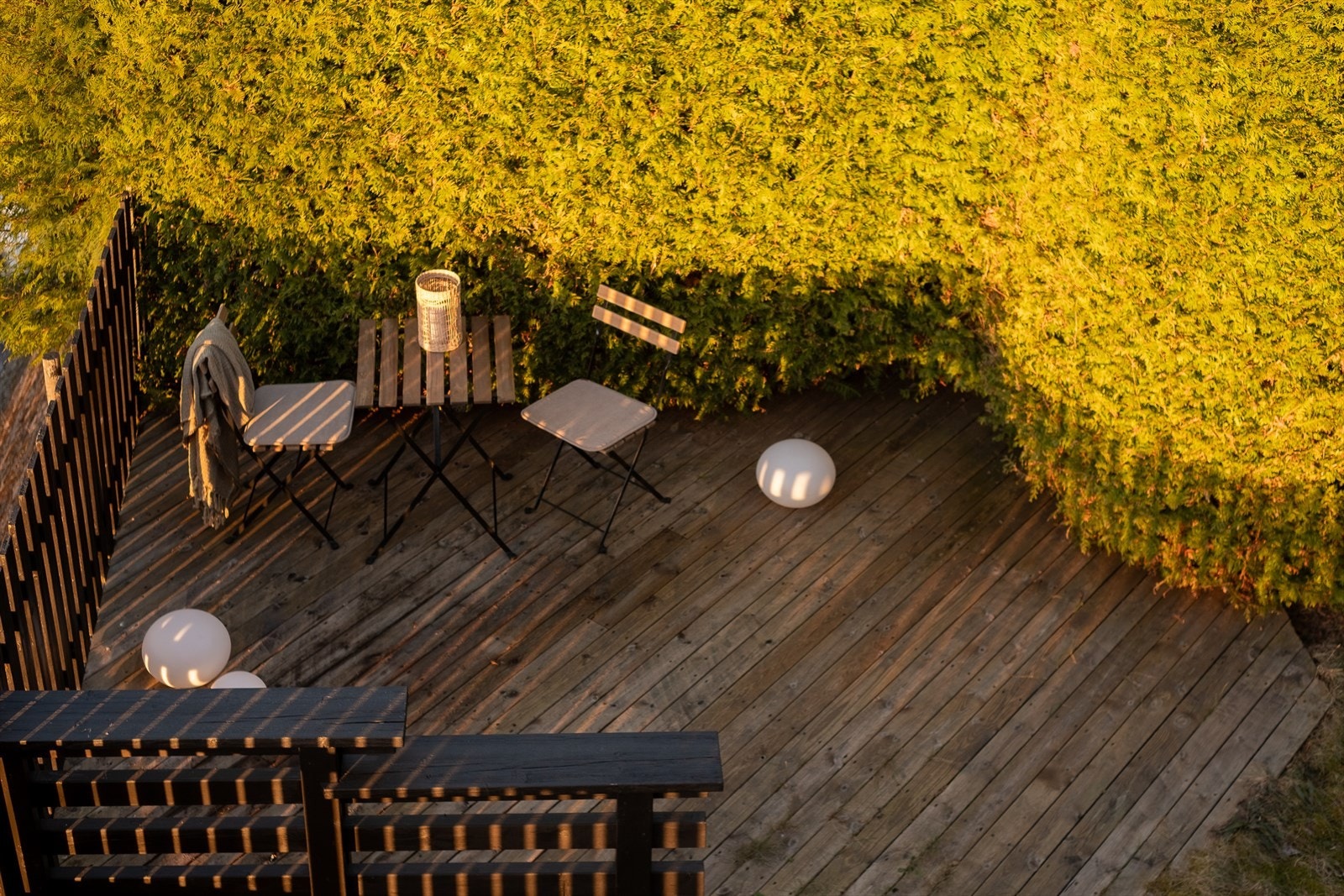 Her kan man nyte sene sommerkvelder Galleribilde