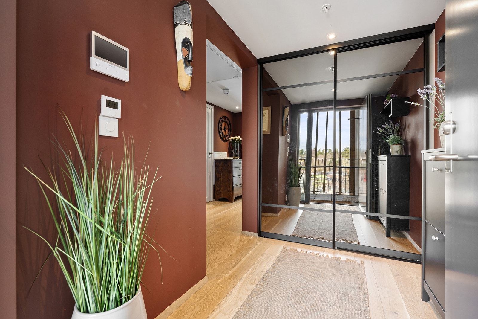 Downlights i himling sørger for god belysning Galleribilde