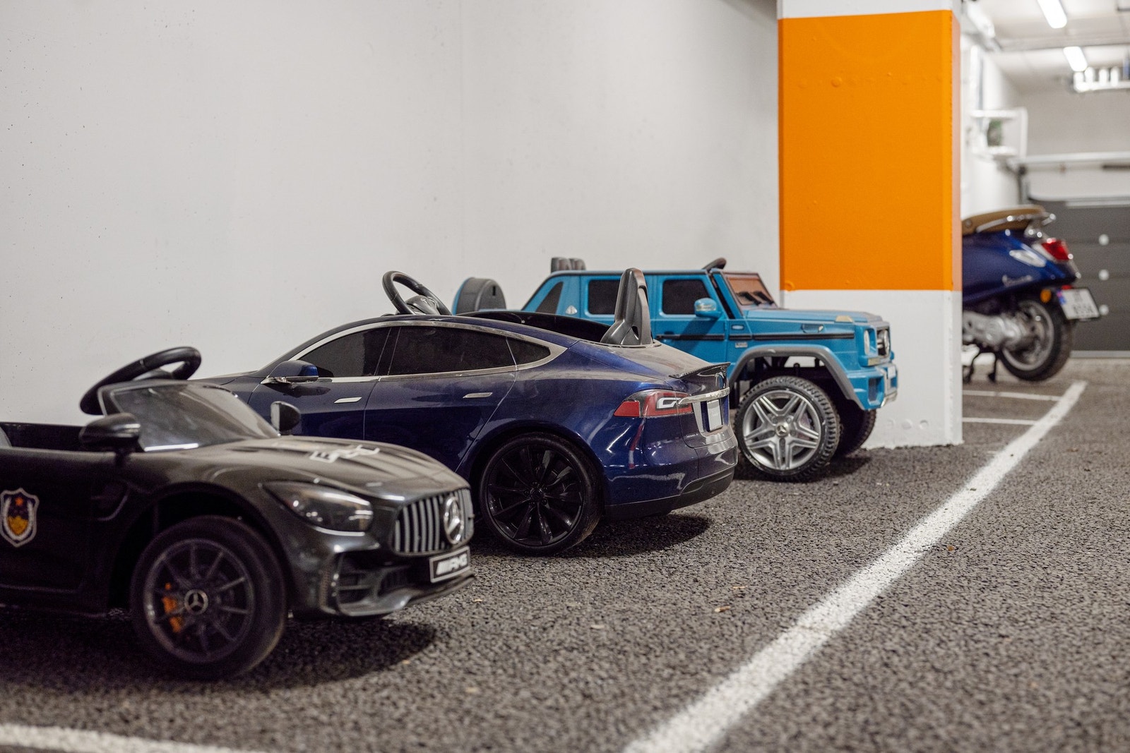 Parkering også for de minste i garasjen Galleribilde