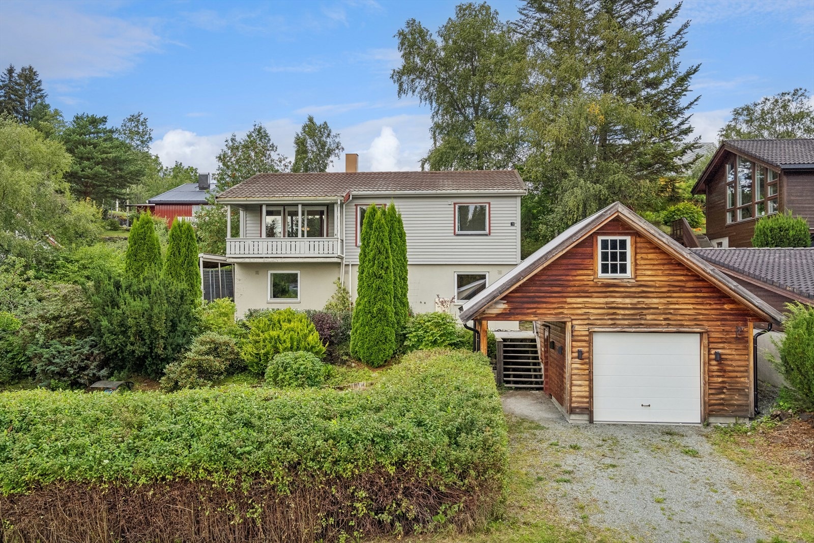 DNB Eiendom v/Maria Stokkan har gleden av å presentere Fosslivegen 15. Galleribilde