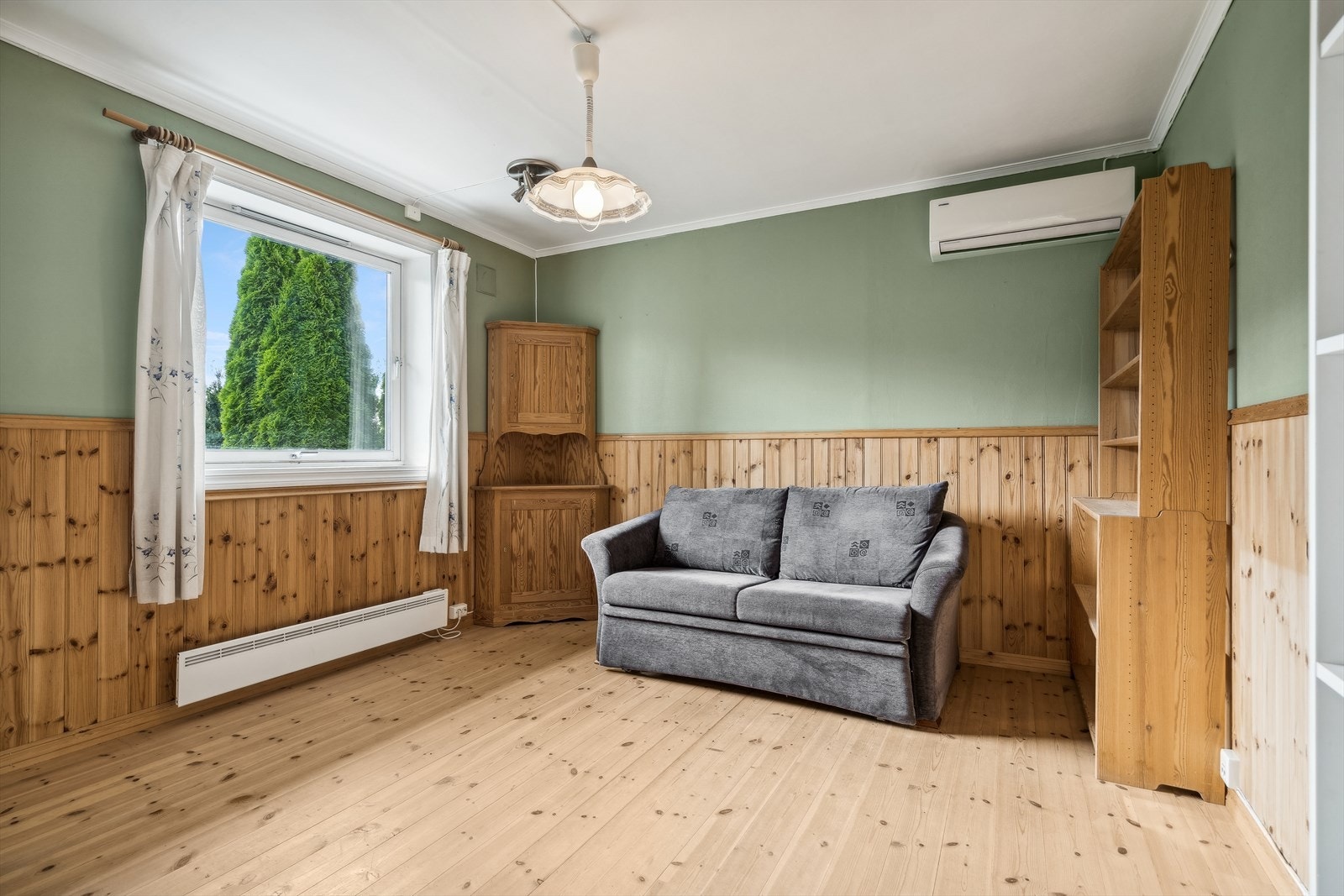 Soverom 4 er ca. 12,4 kvm. Galleribilde