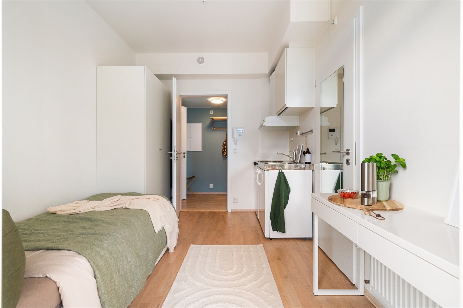 Hybelen er perfekt for utleie eller som en fleksibel del av boligen. Galleribilde