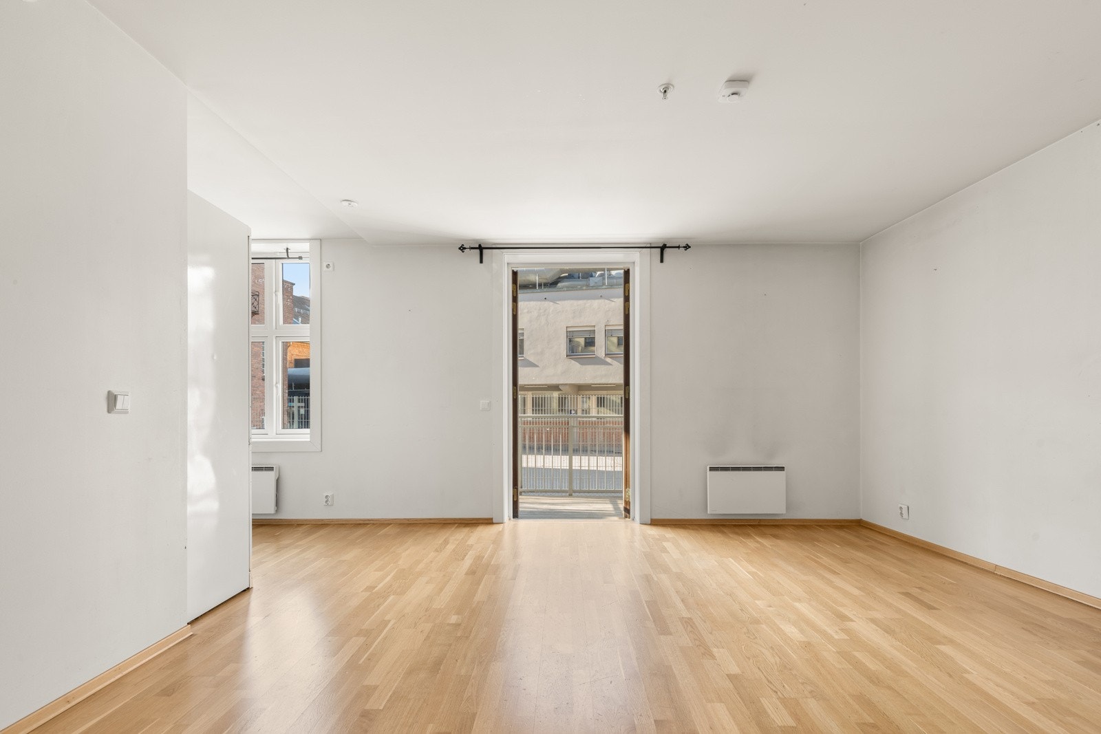 Klassisk bygård fra 1922, modernisert og rehabilitert i 2007. Galleribilde