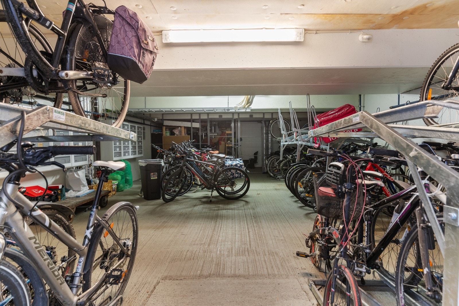 Sykkelparkering. Galleribilde