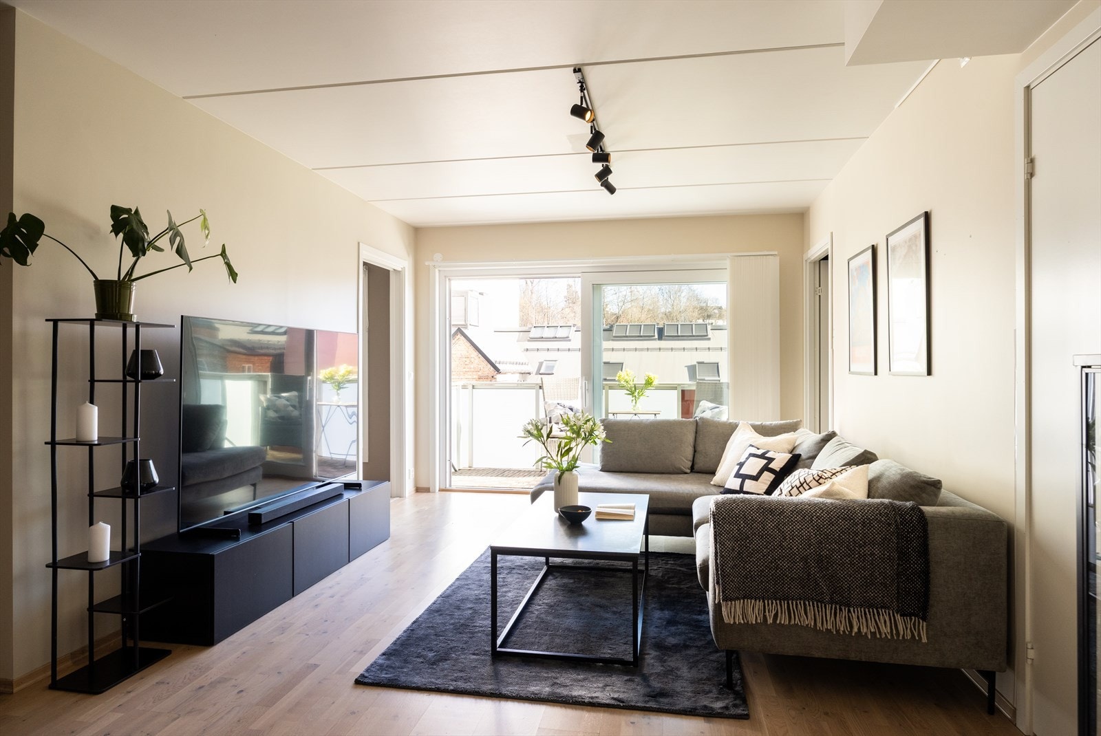 - Leiligheten ligger i et nybygg fra 2018 og holder høy standard! - Galleribilde