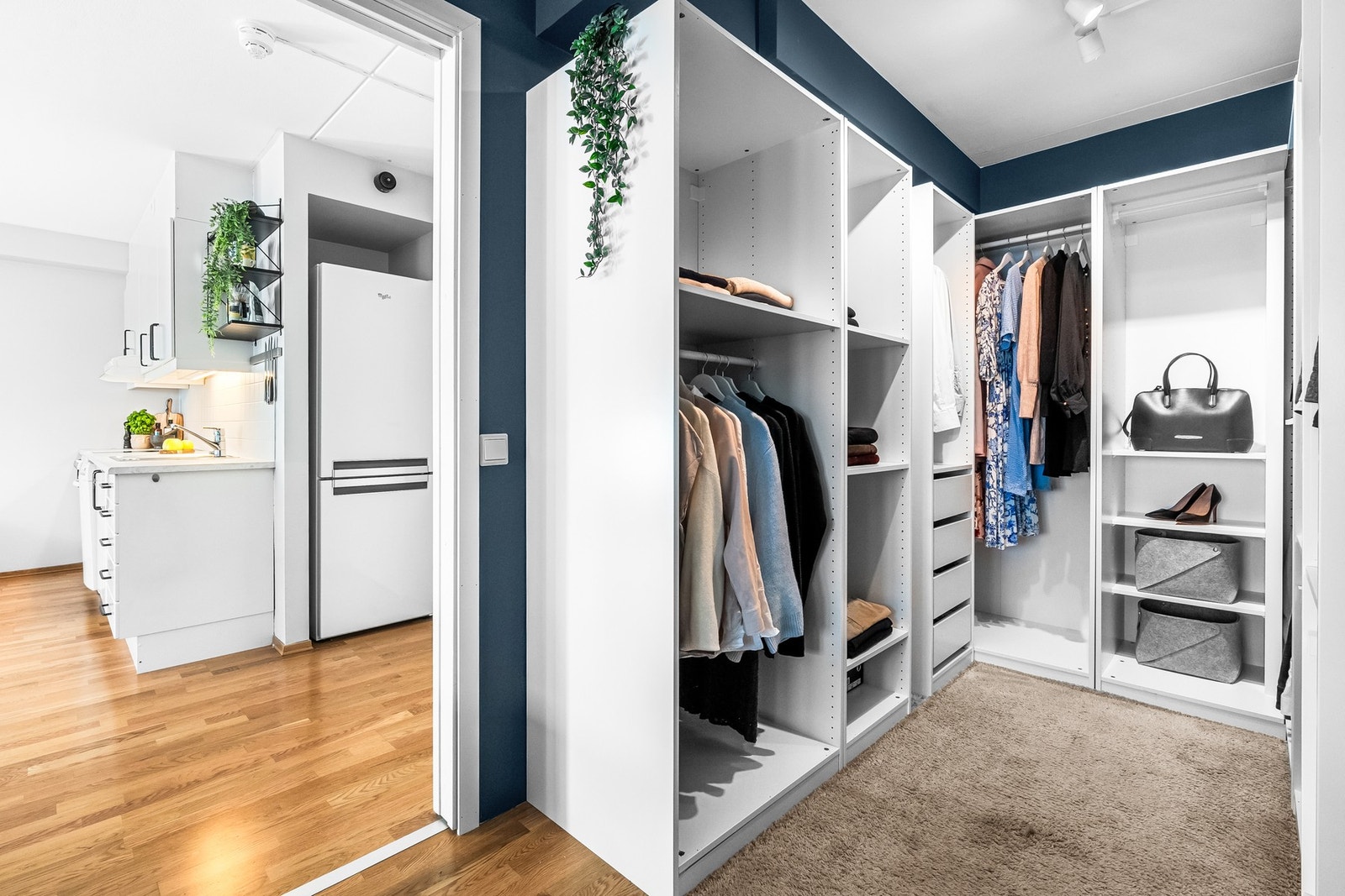 En egen luksus i rommet med walk-in-closet! Galleribilde