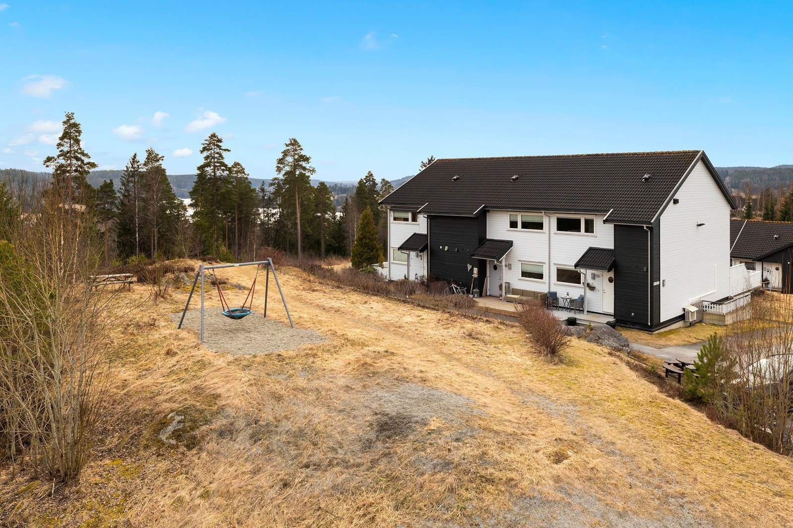 Koselig uteområde rett ved boligen. Galleribilde