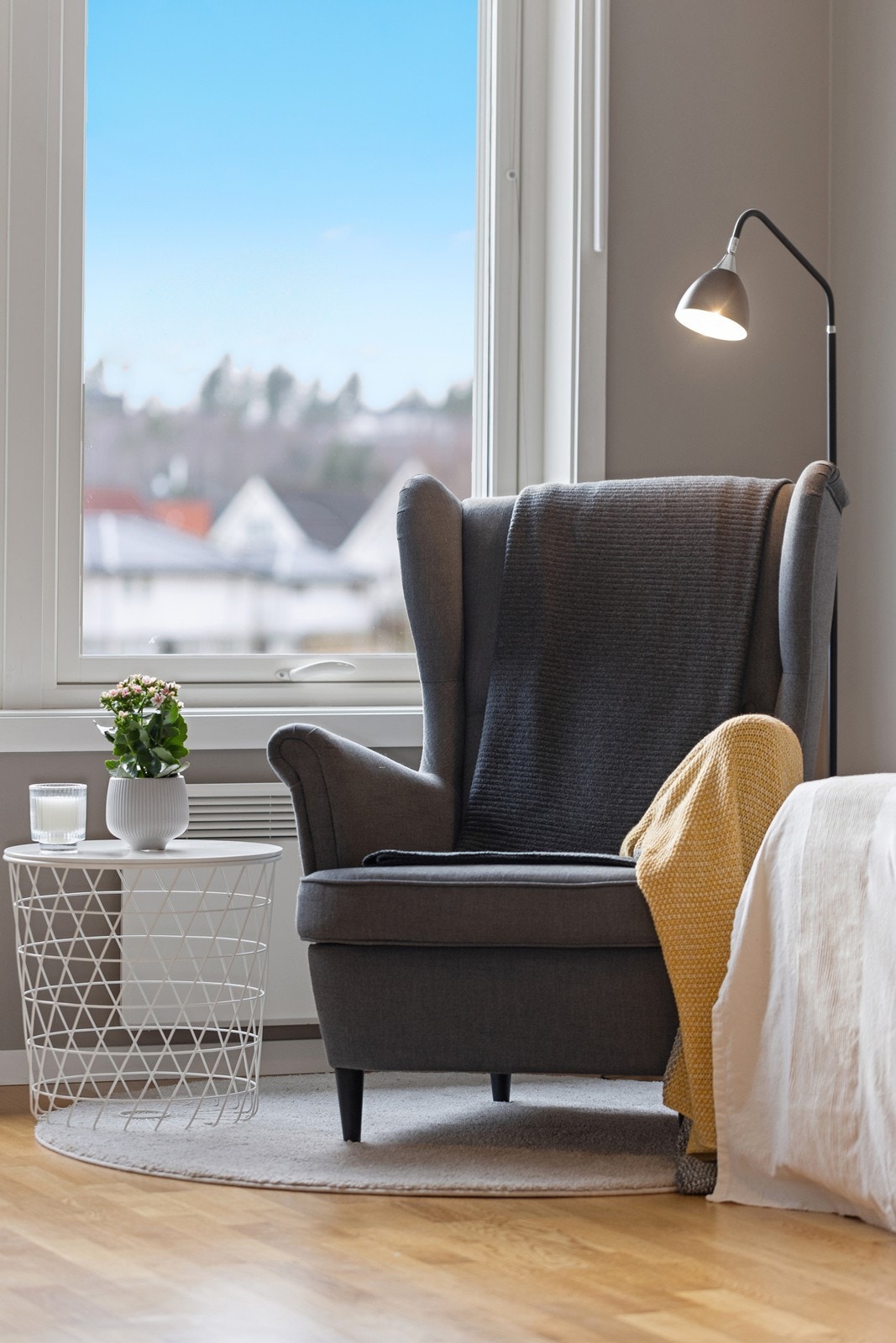 Her øverst i Østmarkskollen er det lett å finne roen med flotte naturområder rett i nærheten. Galleribilde