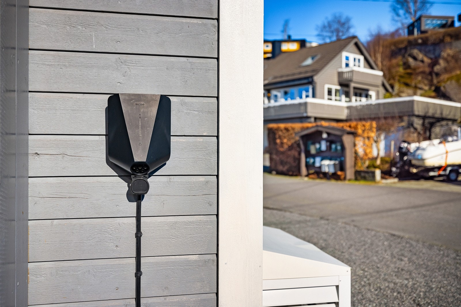 I 2018 ble det montert elbil-lader Galleribilde