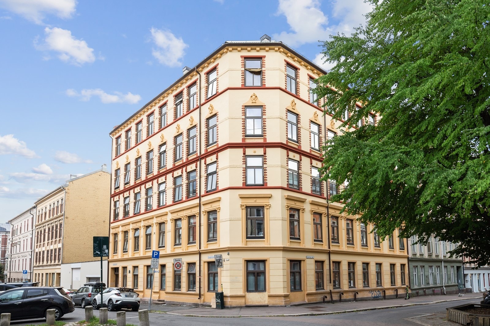 Svært attraktiv beliggenhet midt i hjertet av populære Grünerløkka i en klassisk bygård Galleribilde