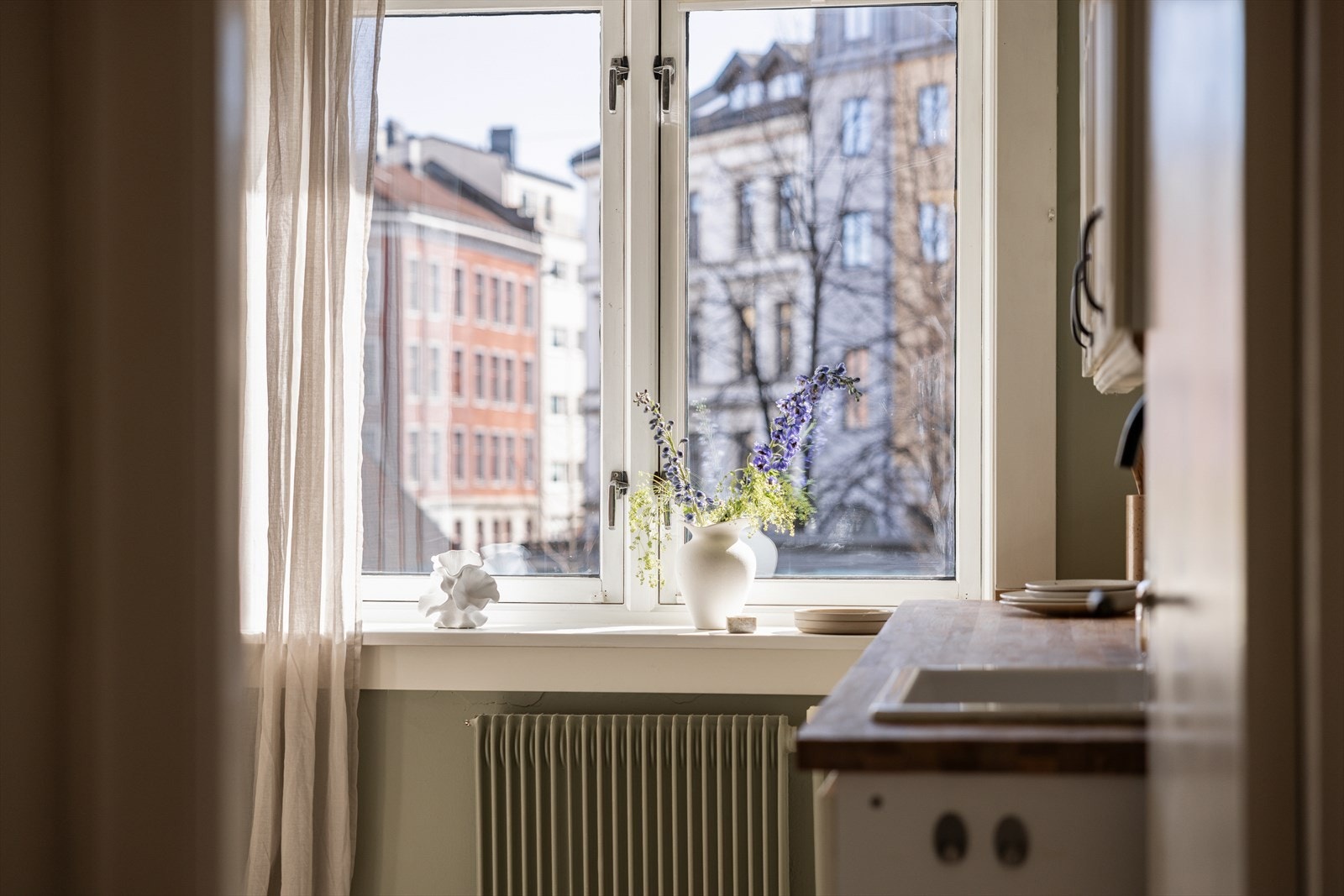 Godt naturlig lysinnslipp. Galleribilde