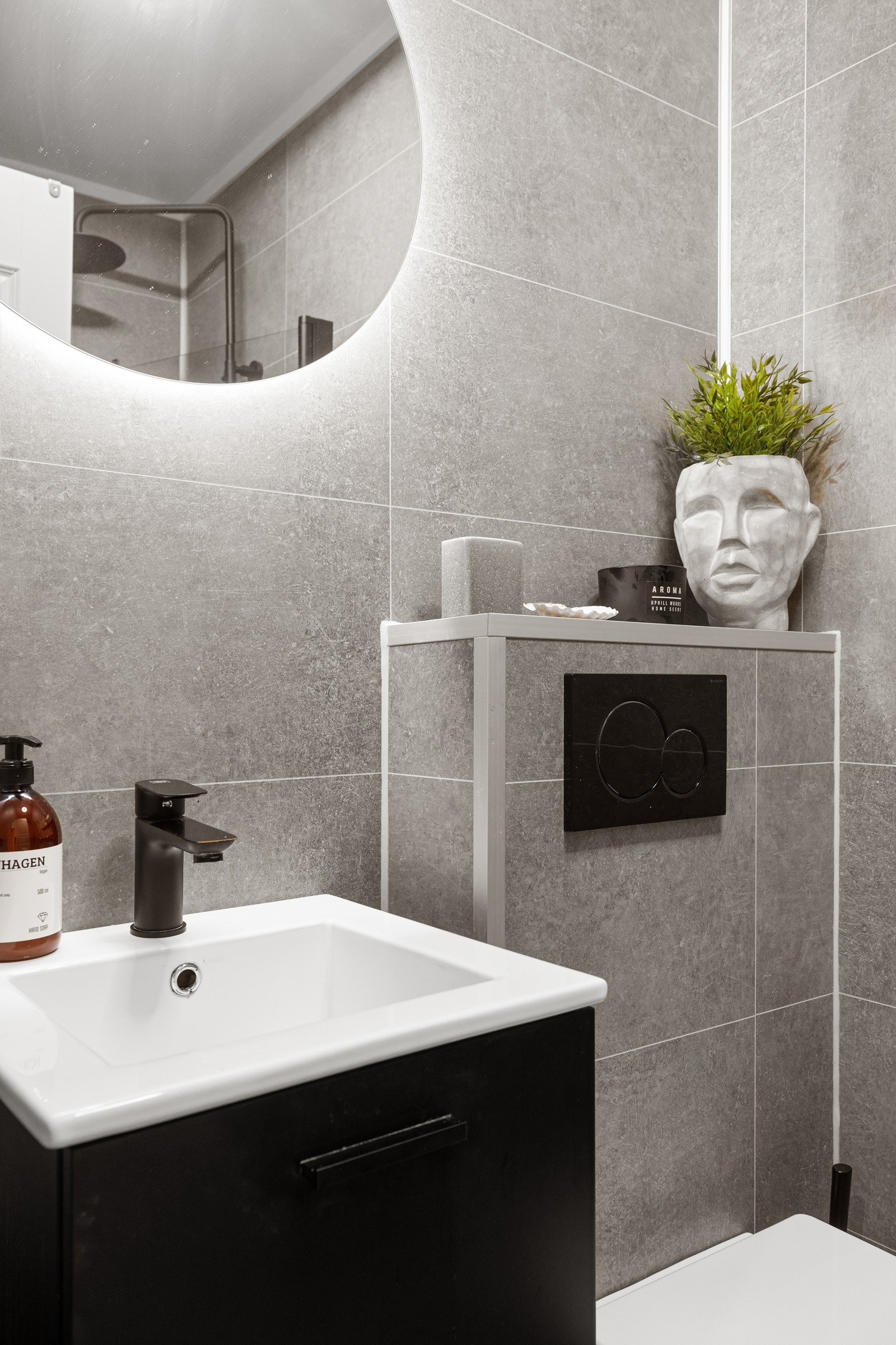 Det er varmekabler på gulvet Galleribilde