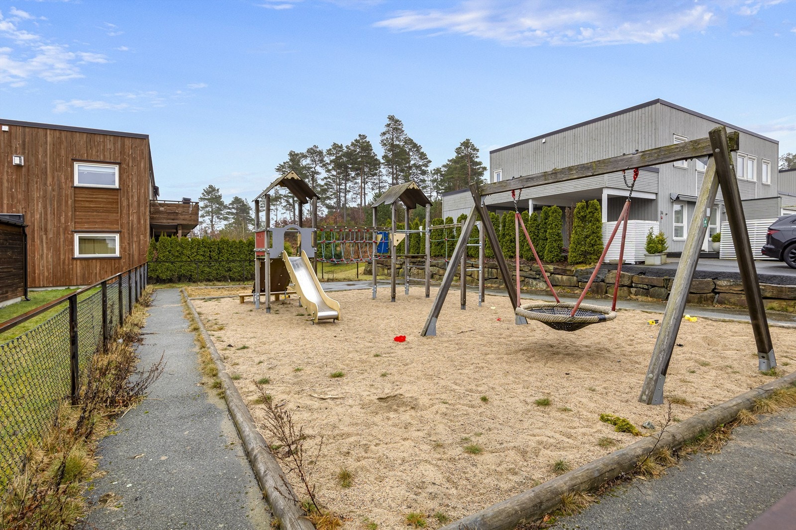 Lekeplass like ved Galleribilde