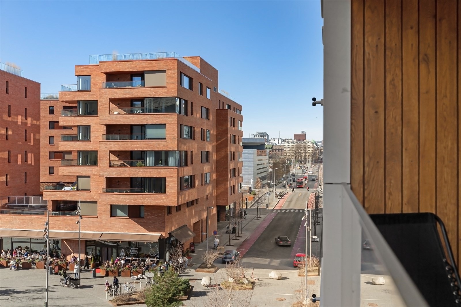 Her bor man urbant og tilbaketrukket på samme tid. Galleribilde